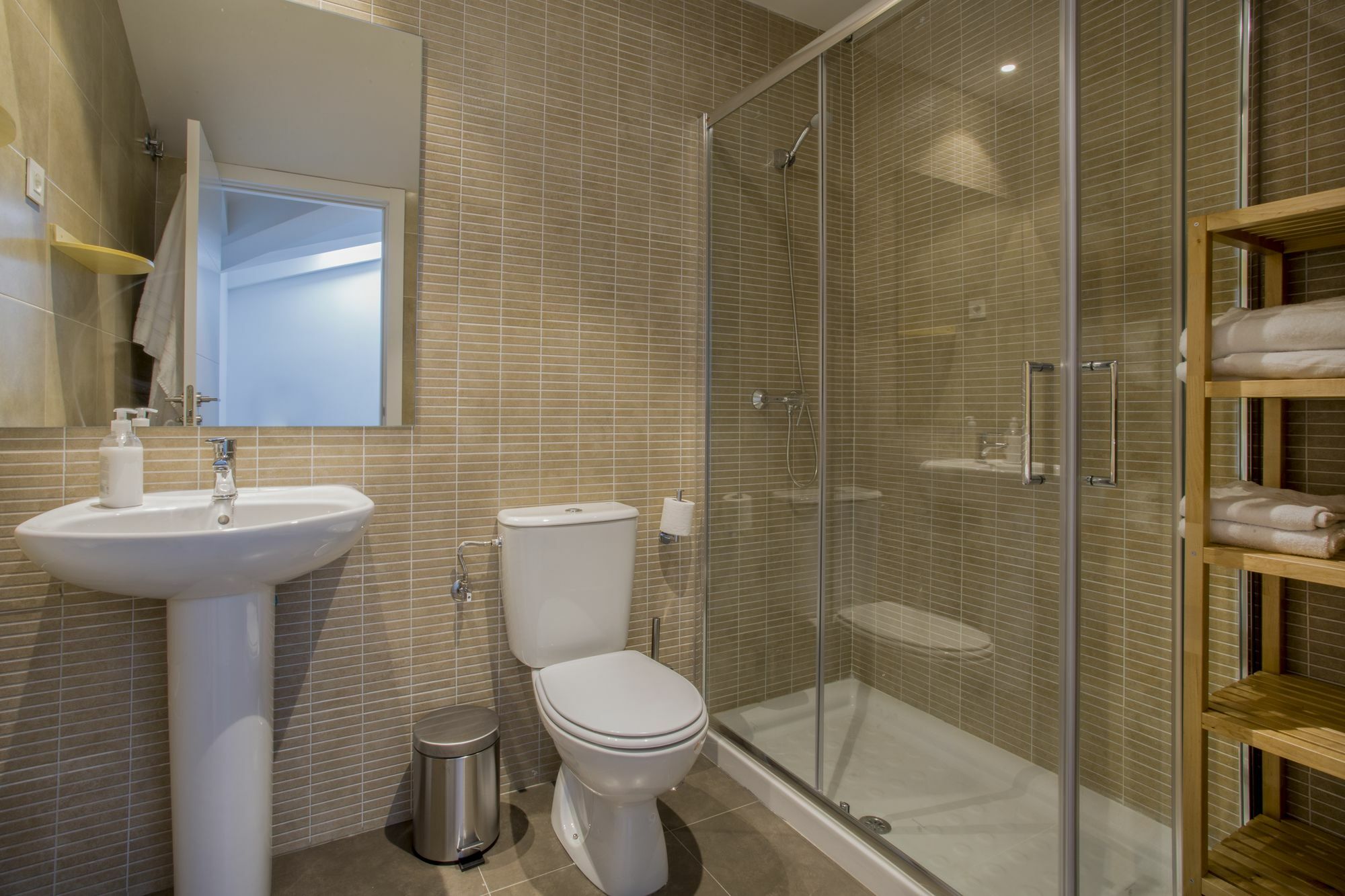 Slow Suites Luchana Madrid Exteriér fotografie